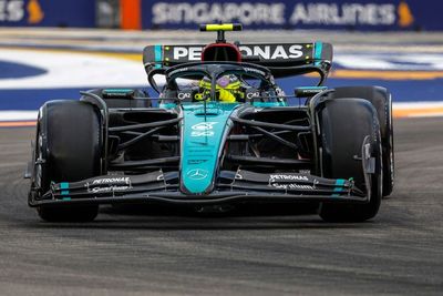 Hamilton: Mercedes 'a little bit lost' with Singapore F1 set-up