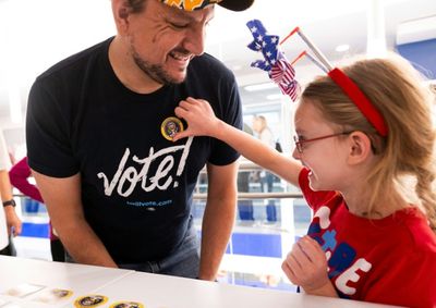 First Early Votes Cast In US Presidential Election