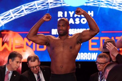 Daniel Dubois makes weighs-in statement but Anthony Joshua holds advantage