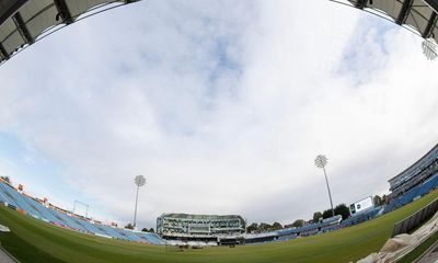 Australia defeat England by 68 runs in second men’s one-day cricket international – as it happened