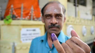 Polls close in Sri Lanka's first election since economic collapse