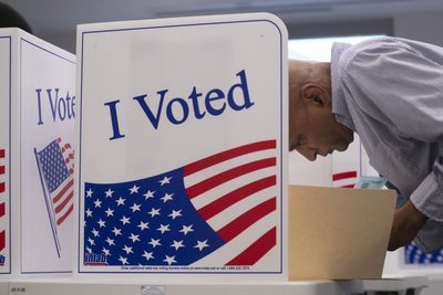 Almost 9 in 10 Latinos Are Certain That They Will Vote in November, New Poll Reveals