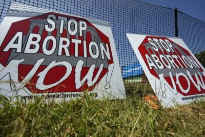 Anti-Abortion Movement Faces Challenges Amid Political Disunity