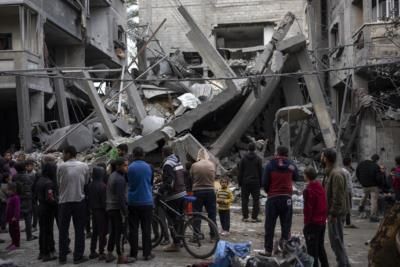 Israeli Airstrike Levels Building In Beirut, Rescue Teams Search