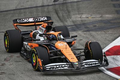 Why McLaren sees only "good news" from its flexi rear wing controversy