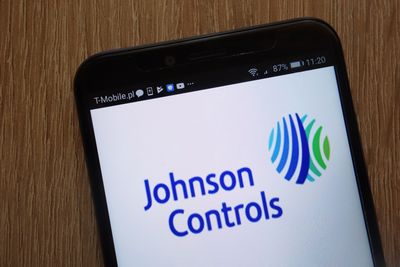 This Cheap Dividend Stock is a Best-in-Class Data Center Pick