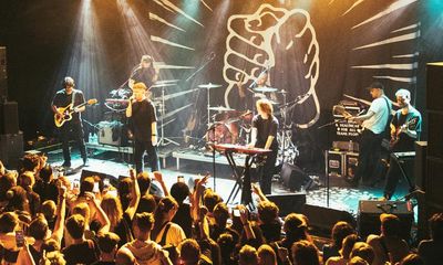 Los Campesinos! review – a hero’s welcome for cult indie stars