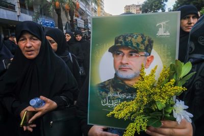 Mourners At Commander's Funeral Express Loyalty To Hezbollah