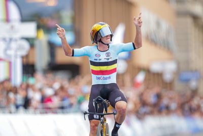 'A pure time trial on feeling' - Remco Evenepoel wins World Championships without power meter