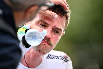 Crash costs Jay Vine potential World Championships time trial medal