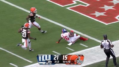 Giants' Devin Singletary Brilliantly Gave Up Chance to Score Easy TD vs. Browns