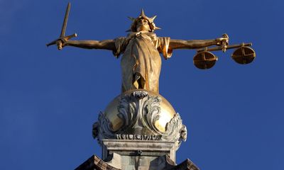 Court interpreters in England and Wales to withdraw labour for a week