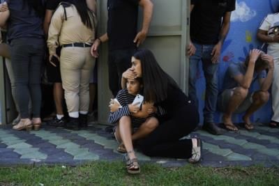 Civilians Fleeing Southern Lebanon Amid Escalating Tensions