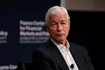 Jamie Dimon is bothered by federal employees not working in their D.C. offices 5 days a week