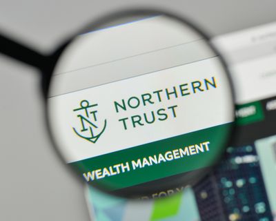 Is Northern Trust Stock Outperforming the S&P 500?