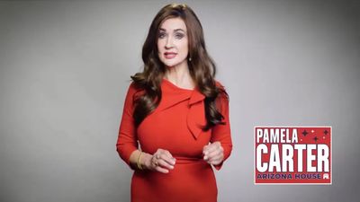 'Wonder Woman' Lynda Carter's Sister Is Running For Office in Arizona. The Star Endorsed Her Democratic Challenger