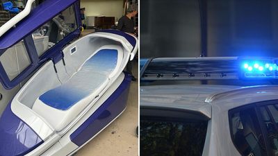 Police Makes Arrests After “Euthanasia Pod” Is Used For The First Time, Device Gets Confiscated