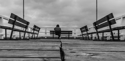 Loneliness may not make you ill after all, says new study – but that doesn’t mean we shouldn’t tackle it