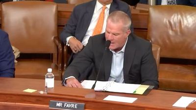 Brett Favre Reveals Parkinson's Diagnosis During Congressional Testimony