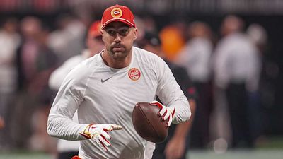 Former ESPN Analyst Blasts Travis Kelce for Offseason Lifestyle, Being Out of Shape