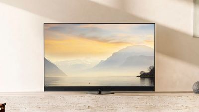 I just reviewed the Panasonic Z95A OLED TV and I’m blown away