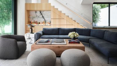 10 Sectional Sofa Ideas That Show Why This Seating Style Works in Every Living Room (Even the Small Ones)