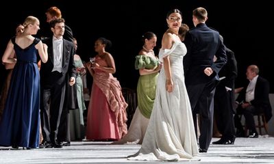 Eugene Onegin review – stripped back staging is compelling and probing