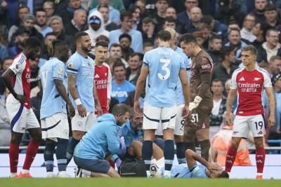 Manchester City Midfielder Rodri Suffers Knee Ligament Injury