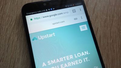 Upstart Jumps, Flashes Aggressive Entry As AI Lender Begins Growth Revival