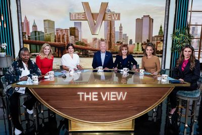 Biden drags Trump on "The View"