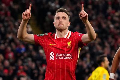 Diogo Jota double helps Liverpool to comfortable win over 10-man West Ham