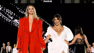 Eva Longoria Walks Runway With Her Mentor Jane Fonda