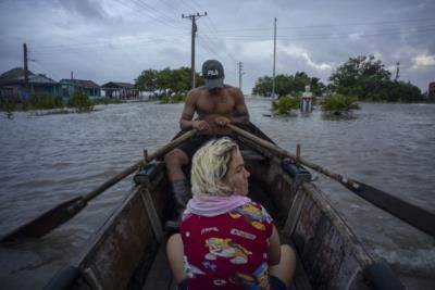 Hurricane Helene Threatens Florida With 'Unsurvivable' Storm Surge