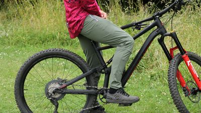 DHaRCO Mens Gravity Pants review – a slim fitting, good looking MTB trouser with all-year riding potential