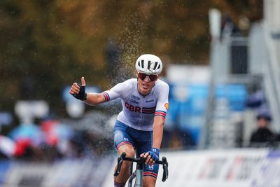 'It was nothing us Brits can't handle' - Seb Grindley takes second in men's junior road race at World Championships in 'grim conditions'