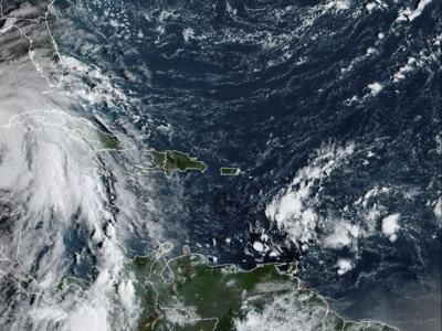 Hurricane Helene's Eyewall Evolution Captured By Satellites