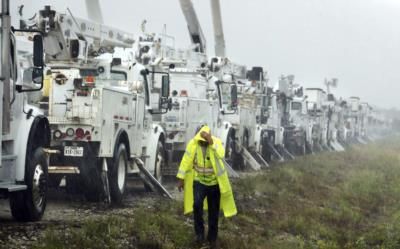 Hurricane Helene Poses Historic Inland Flooding Threat, Warns National Hurricane Center