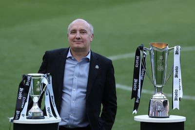 Newcastle chief executive Darren Eales to step down after blood cancer diagnosis