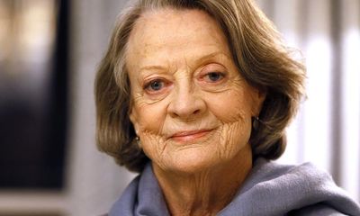 Maggie Smith, Oscar-winning star of stage and screen, dies aged 89