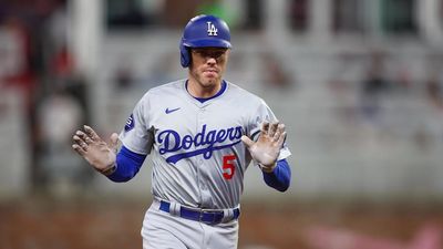 Dodgers Optimistic About Freddie Freeman's Postseason Status After Injury