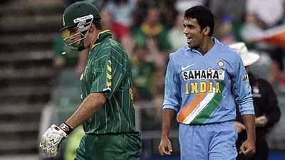 Trip down memory lane: Zaheer Khan and his cricket bunny