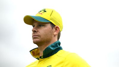 Australia beat England - and rain - to win ODI series