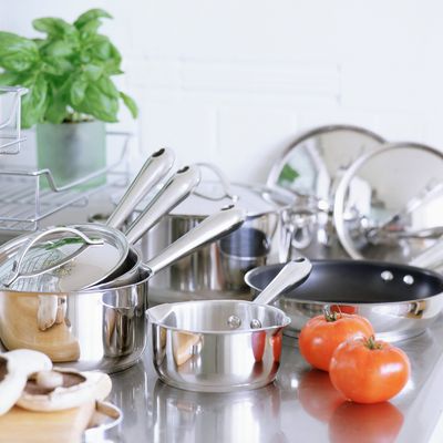 The 7 tricks kitchen experts always use to organise pots and pans that everyone should know