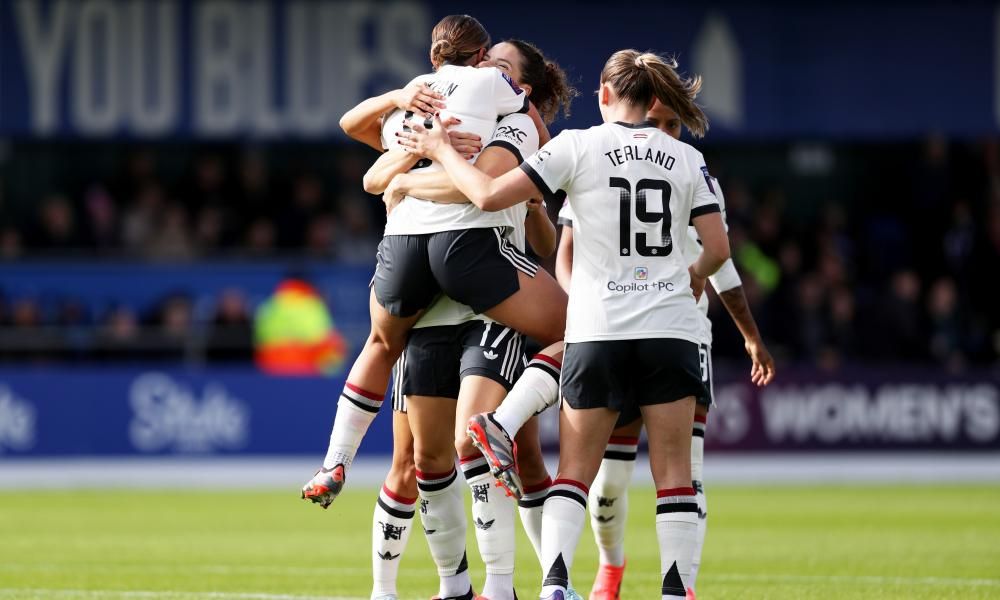 Injury worries mount for Everton in WSL defeat against…