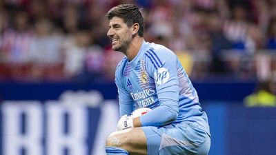 Real Madrid Goalkeeper Thibaut Courtois Injured, per Ancelotti