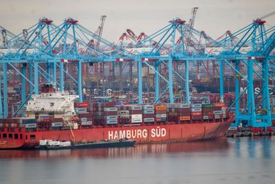 US Eastern, Gulf Coast Ports Prepare For Shutdown Ahead Of Dockworkers' Strike