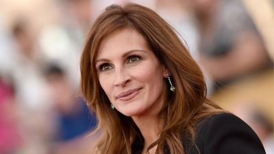 Julia Roberts reveals her minimal 3-step skincare routine - it'll leave you refreshed and ready to take on the day in no time