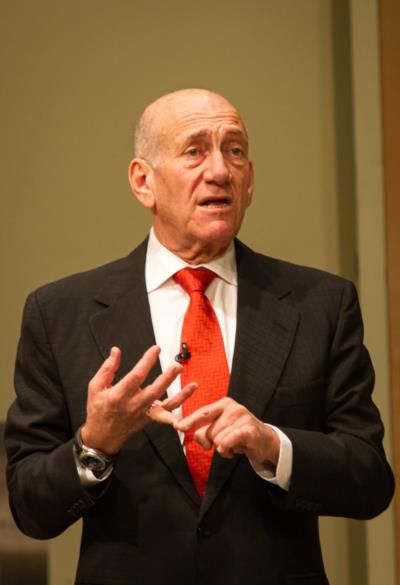 Former Israeli PM Olmert Calls For Diplomatic Approach In Lebanon