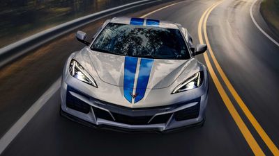 Chevy: We're Not Dumb Enough to Rush the Corvette Onto the EV Bandwagon