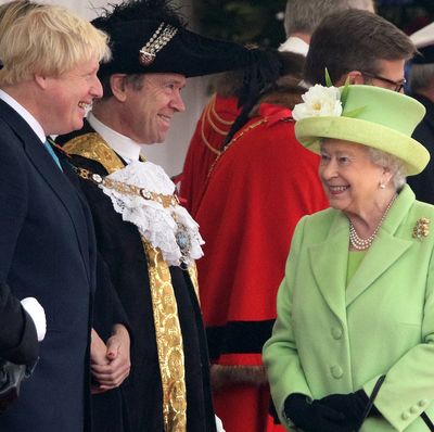 Former Prime Minister Boris Johnson Reveals Queen Elizabeth Had "a Form of Bone Cancer" Before Her Death